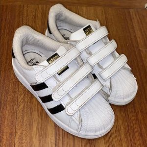 Adidas Superstar